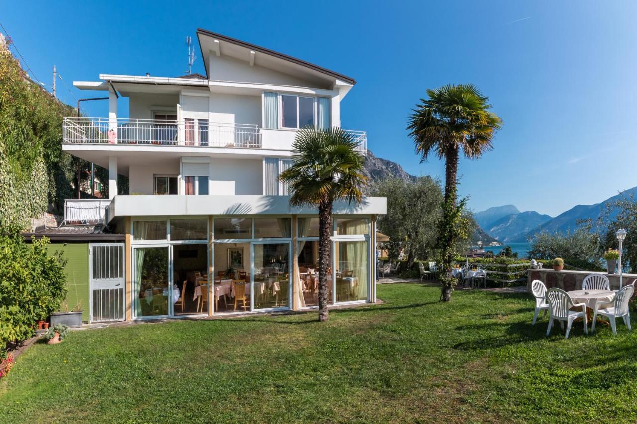 Hotel Riviera Panoramic Green Resort ليمونِ سول غاردا المظهر الخارجي الصورة