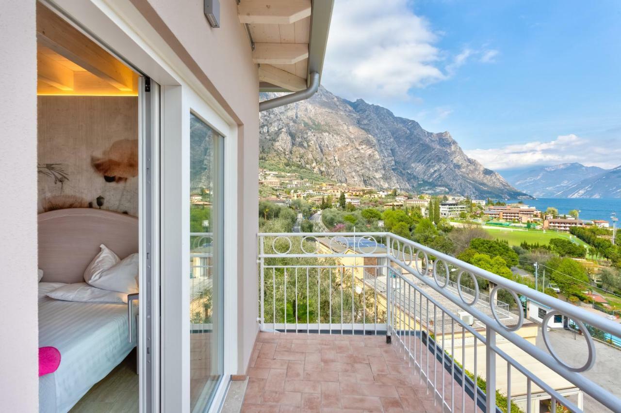 Hotel Riviera Panoramic Green Resort ليمونِ سول غاردا المظهر الخارجي الصورة
