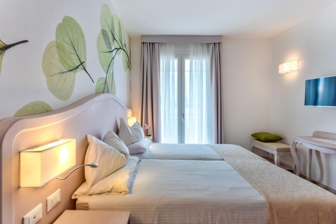 Hotel Riviera Panoramic Green Resort ليمونِ سول غاردا المظهر الخارجي الصورة
